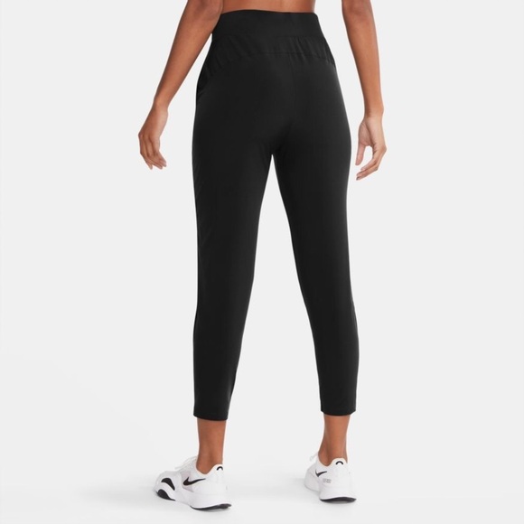- NIKE WOMEN'S DRI-FIT Black Training Pants - Picture 3 of 10